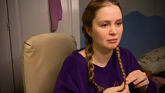 Snapshot of IlonaMurf chatting on October 2025 05:43:02 PM IlonaMurf online show from October 2025 05:43:02 PM