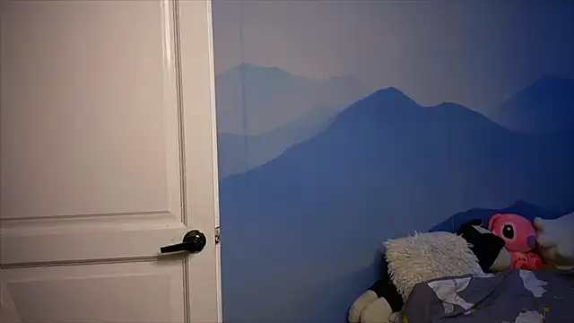 Snapshot of IlonaMurf chatting on December 2025 07:24:01 AM IlonaMurf online show from December 2025 07:24:01 AM