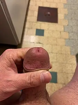 mikiss789 online show from February 2026 05:15:01 AM