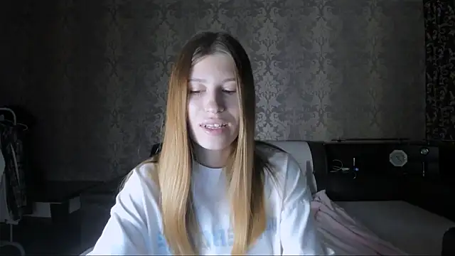 Snapshot of Agnes_Allenn chatting on October 2025 10:36:01 AM Agnes Allenn online show from October 2025 10:36:01 AM