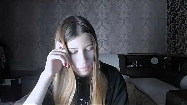 Snapshot of Agnes_Allenn chatting on October 2025 10:59:02 AM Agnes Allenn online show from October 2025 10:59:02 AM