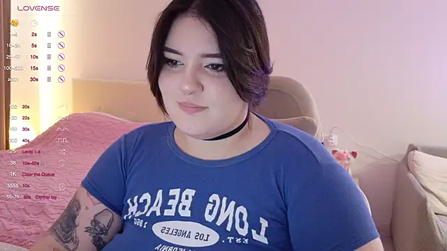 Snapshot of YumiYammy chatting on March 2026 05:34:02 AM YumiYammy online show from March 2026 05:34:02 AM