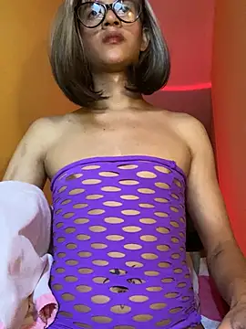 thalia dyson online show from January 2025 07:17:01 AM