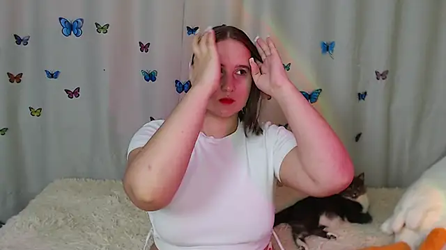 Snapshot of Phantommira chatting on February 2025 10:09:01 PM Phantommira online show from February 2025 10:09:01 PM