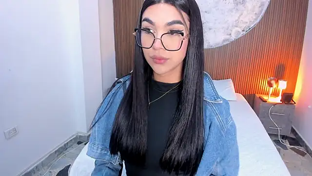 RoseCassie online show from April 2026 01:09:02 PM