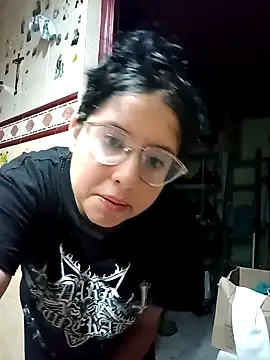 Snapshot of valentina568 chatting on September 2025 04:12:02 AM valentina568 online show from September 2025 04:12:02 AM