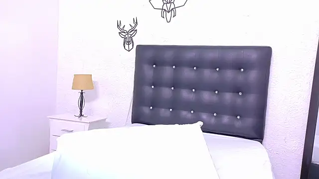Snapshot of indian_delight18 chatting on January 2025 11:30:01 PM indian delight18 online show from January 2025 11:30:01 PM