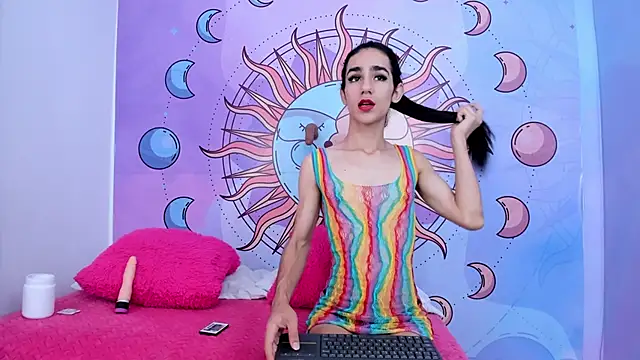 Mariana 16  online show from November 2025 02:05:01 PM