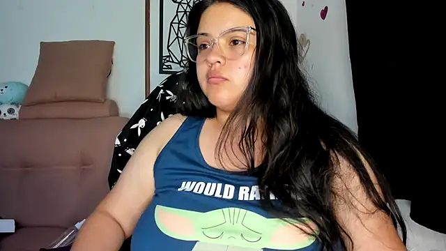 Snapshot of lizzie_c chatting on February 2025 04:14:02 AM lizzie c online show from February 2025 04:14:02 AM