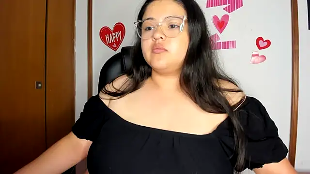 Snapshot of lizzie_c chatting on February 2025 09:36:01 PM lizzie c online show from February 2025 09:36:01 PM