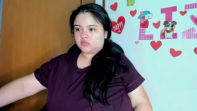 Snapshot of lizzie_c chatting on February 2025 11:20:02 PM lizzie c online show from February 2025 11:20:02 PM