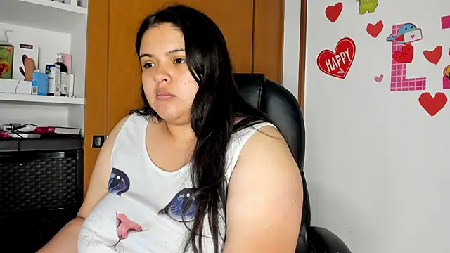 Snapshot of lizzie_c chatting on February 2025 08:20:02 PM lizzie c online show from February 2025 08:20:02 PM