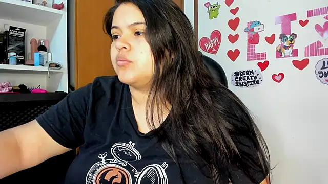 Snapshot of lizzie_c chatting on March 2025 02:57:02 AM lizzie c online show from March 2025 02:57:02 AM