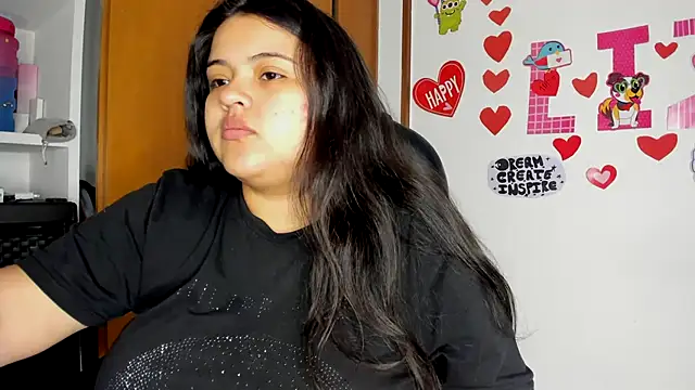 Snapshot of lizzie_c chatting on March 2025 02:39:02 AM lizzie c online show from March 2025 02:39:02 AM