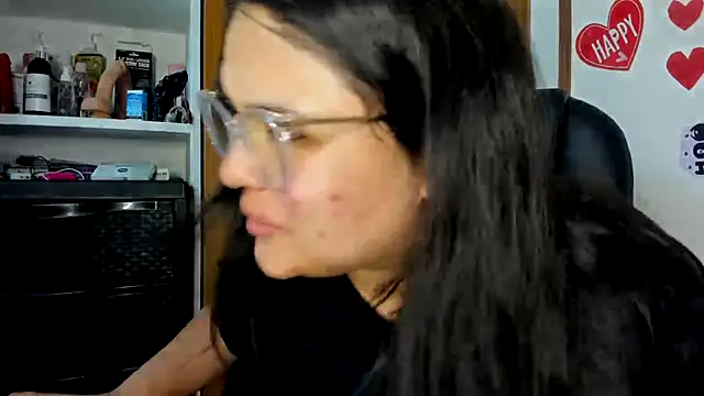 Snapshot of lizzie_c chatting on March 2025 07:29:02 AM lizzie c online show from March 2025 07:29:02 AM