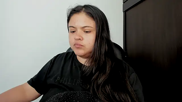 Snapshot of lizzie_c chatting on September 2025 09:49:02 PM lizzie c online show from September 2025 09:49:02 PM