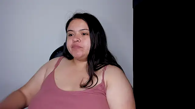 Snapshot of lizzie_c chatting on October 2025 10:44:01 PM lizzie c online show from October 2025 10:44:01 PM