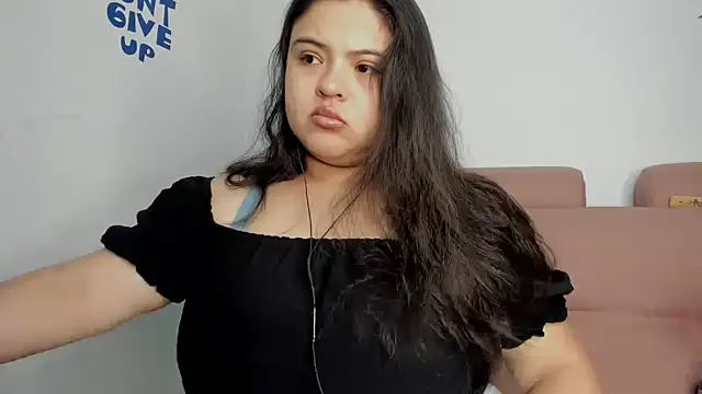lizzie c online show from May 2026 03:56:01 AM