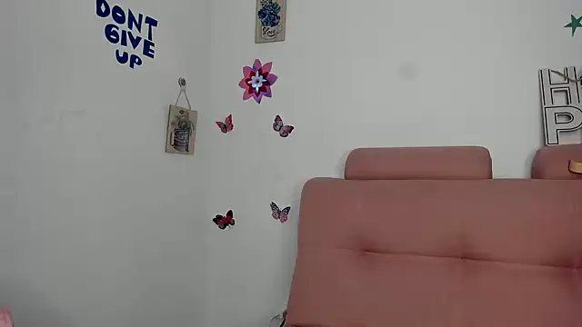 Snapshot of lizzie_c chatting on August 2026 05:42:01 AM lizzie c online show from August 2026 05:42:01 AM
