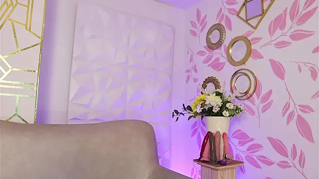 AnikaRomanoff online show from February 2025 06:15:02 PM