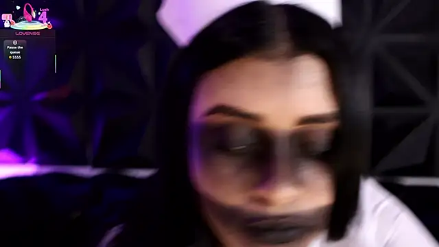 AnikaRomanoff online show from October 2025 04:32:02 AM