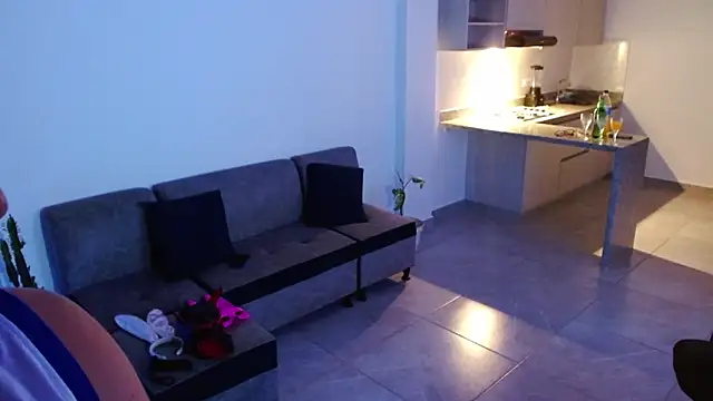 Snapshot of miia-liiam chatting on March 2026 04:16:01 AM miia-liiam online show from March 2026 04:16:01 AM