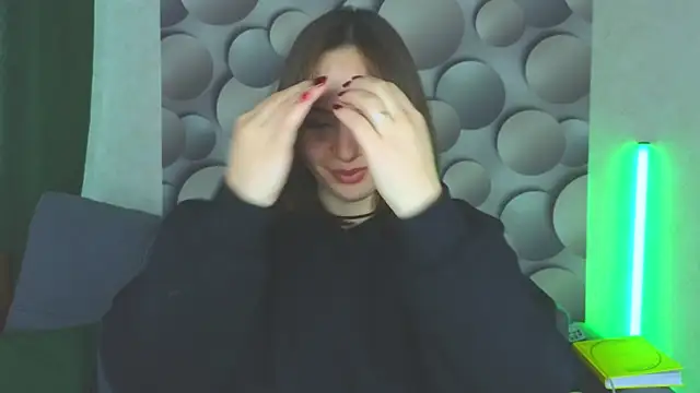 Cute smile sharon online show from February 2025 04:43:01 AM