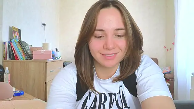 Cute smile sharon online show from February 2025 06:48:01 AM