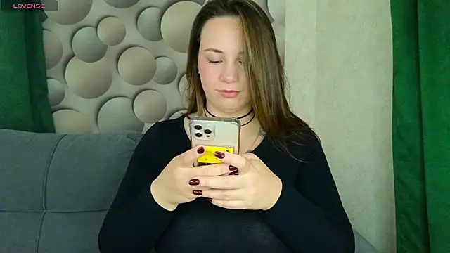 Cute smile sharon online show from October 2025 04:35:02 AM