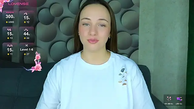 Cute smile sharon online show from November 2025 03:29:02 AM