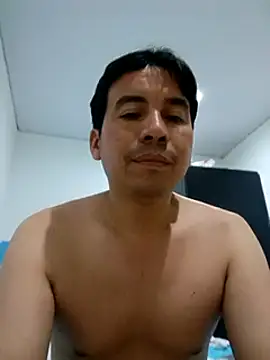 Snapshot of bisexual0007 chatting on January 2025 04:55:02 AM bisexual0007 online show from January 2025 04:55:02 AM