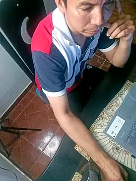 Snapshot of bisexual0007 chatting on February 2025 04:07:01 AM bisexual0007 online show from February 2025 04:07:01 AM