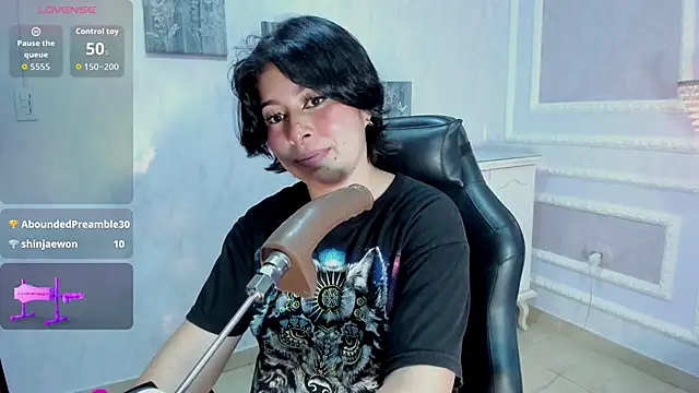 Snapshot of Lily_Martinez chatting on September 2025 10:59:01 AM Lily Martinez online show from September 2025 10:59:01 AM