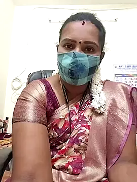 Snapshot of Tamil_angel_ chatting on January 2025 10:29:02 AM Tamil angel online show from January 2025 10:29:02 AM