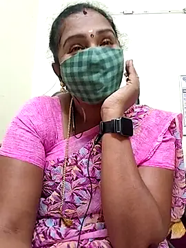 Snapshot of Tamil_angel_ chatting on February 2025 08:29:02 PM Tamil angel online show from February 2025 08:29:02 PM