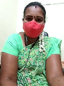 Snapshot of Tamil_angel_ chatting on February 2025 12:22:02 PM Tamil angel online show from February 2025 12:22:02 PM