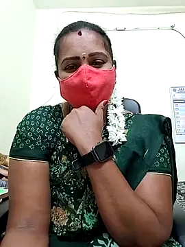Snapshot of Tamil_angel_ chatting on February 2025 03:30:02 PM Tamil angel online show from February 2025 03:30:02 PM