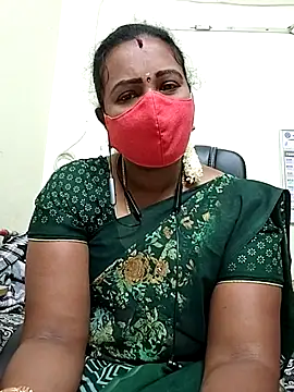 Snapshot of Tamil_angel_ chatting on February 2025 02:32:02 AM Tamil angel online show from February 2025 02:32:02 AM
