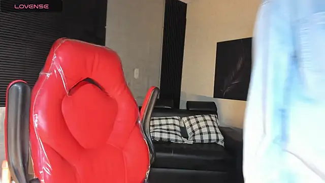 Snapshot of JhonyMiller_ chatting on March 2026 08:03:01 PM JhonyMiller online show from March 2026 08:03:01 PM