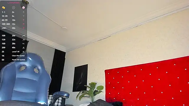 JhonyMiller  online show from May 2026 09:55:02 PM