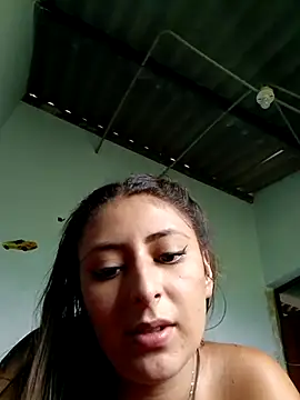 Snapshot of catalella14 chatting on December 2024 07:00:02 PM catalella14 online show from December 2024 07:00:02 PM