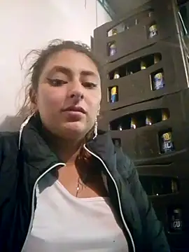 Snapshot of catalella14 chatting on January 2025 12:46:01 AM catalella14 online show from January 2025 12:46:01 AM