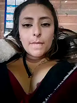 Snapshot of catalella14 chatting on January 2025 10:56:01 PM catalella14 online show from January 2025 10:56:01 PM