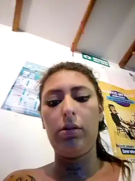 Snapshot of catalella14 chatting on January 2025 11:11:01 PM catalella14 online show from January 2025 11:11:01 PM