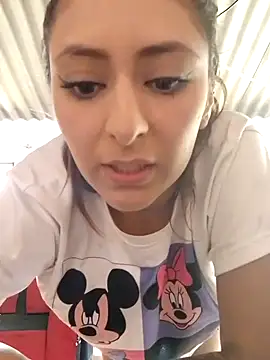 Snapshot of catalella14 chatting on February 2025 05:48:01 PM catalella14 online show from February 2025 05:48:01 PM