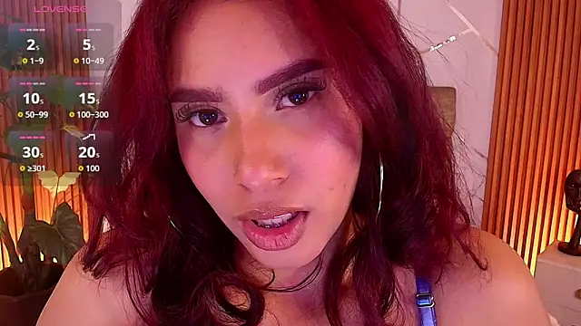 Snapshot of charlottee_white chatting on March 2026 08:15:01 PM charlottee white online show from March 2026 08:15:01 PM