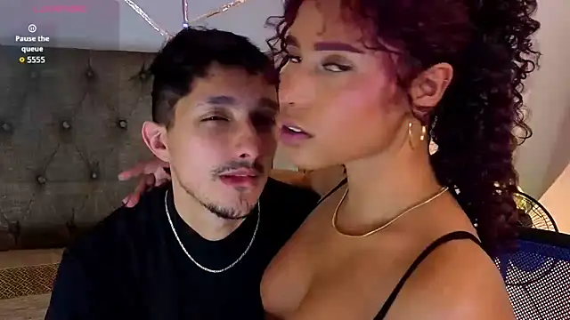 charlottee white online show from June 2026 09:30:02 PM