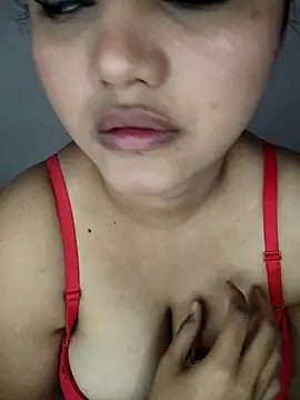 Riya Stream01 online show from February 2025 05:14:01 PM