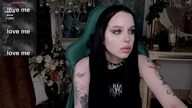 Snapshot of alexx_succubus chatting on January 2025 08:00:02 AM alexx succubus online show from January 2025 08:00:02 AM