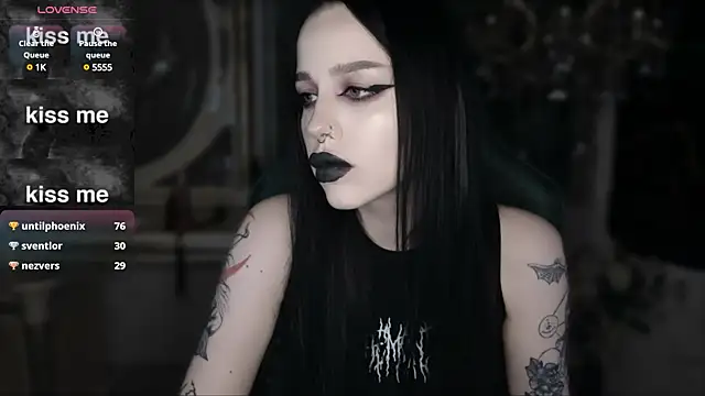 Snapshot of alexx_succubus chatting on March 2025 09:31:02 PM alexx succubus online show from March 2025 09:31:02 PM